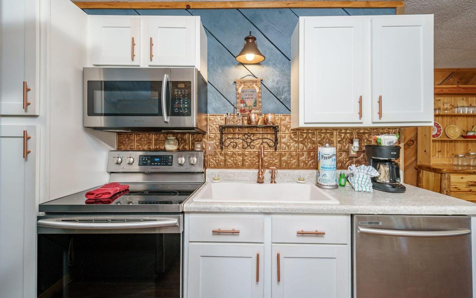 Wooded Bliss Hot Tub Single Level Cabin With No Steps Rocking Chairs And Wooded Views بيدجن فورج المظهر الخارجي الصورة
